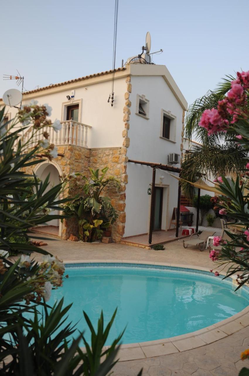 Traditional Villa Sofia 2