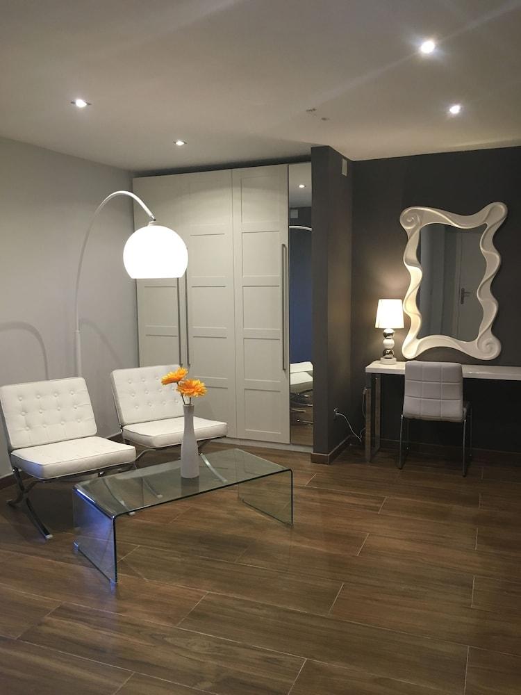 Hotel Petit Mirador 2