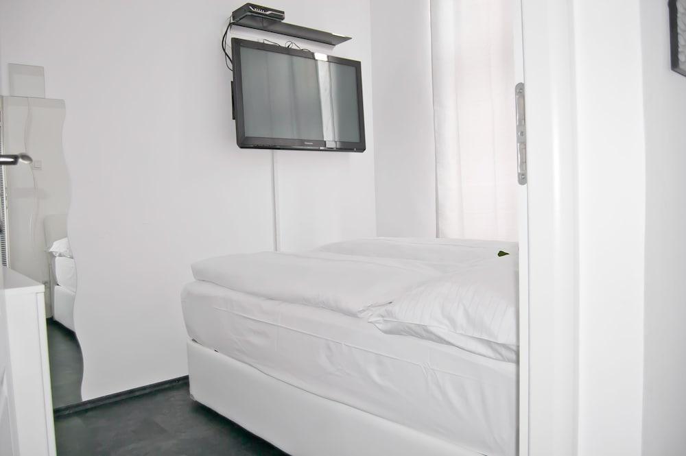 Royal Resort Apartments Westbahnhof 2