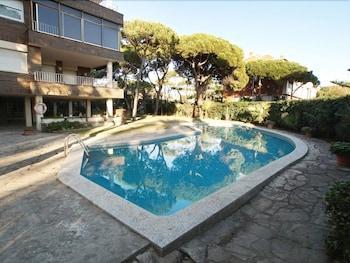 Amity Be My Guest Castelldefels