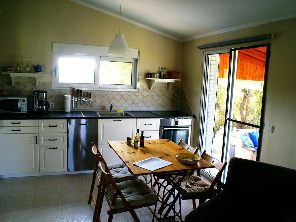 Charming Holiday Home in Kritinia with Garden