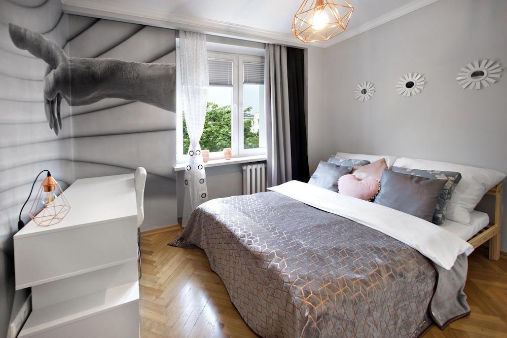 P&O Apartments  Hoza Lux