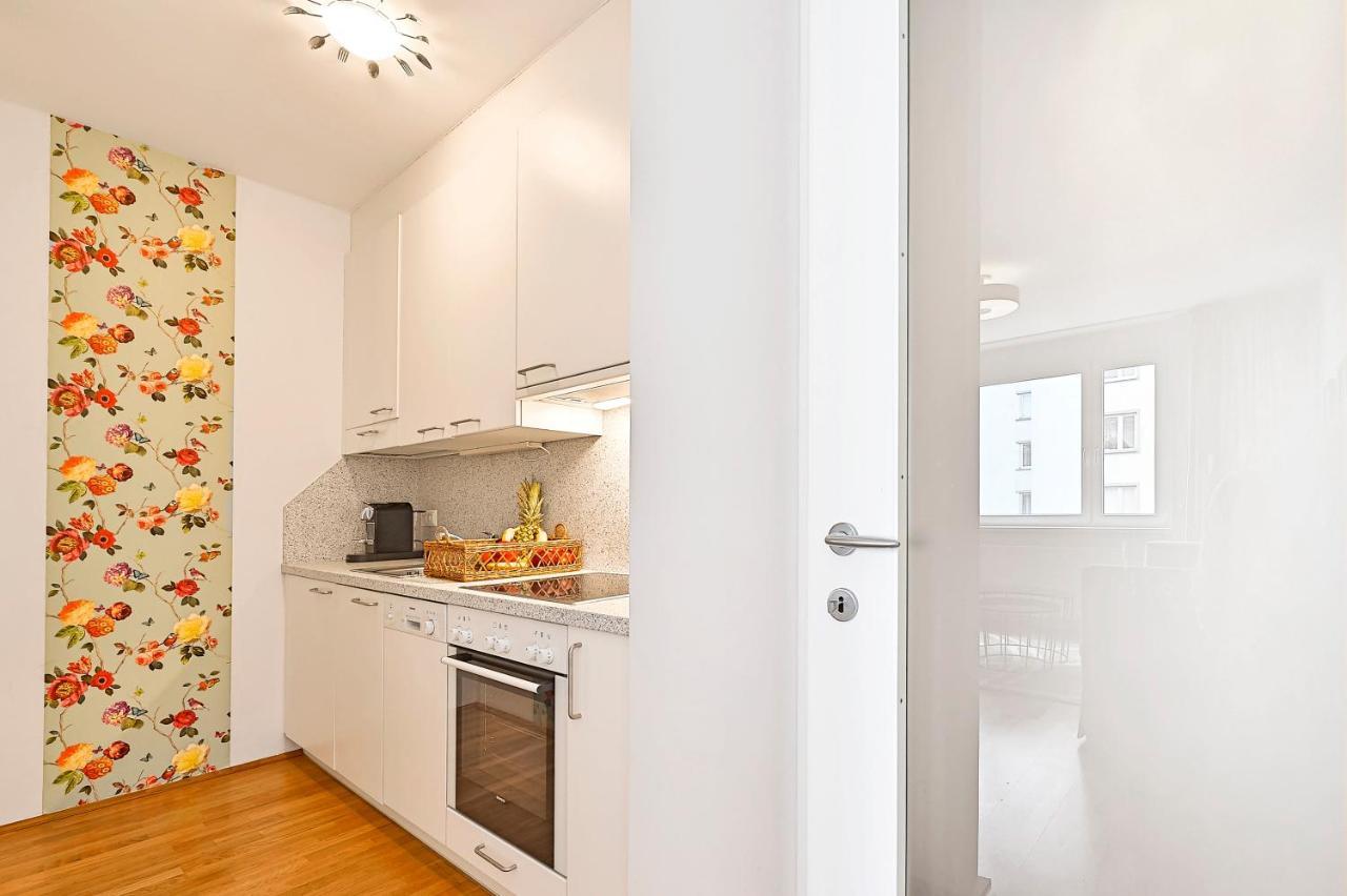 Peaceful Belvedere Apartment in Safe, Quiet & Central Location 2