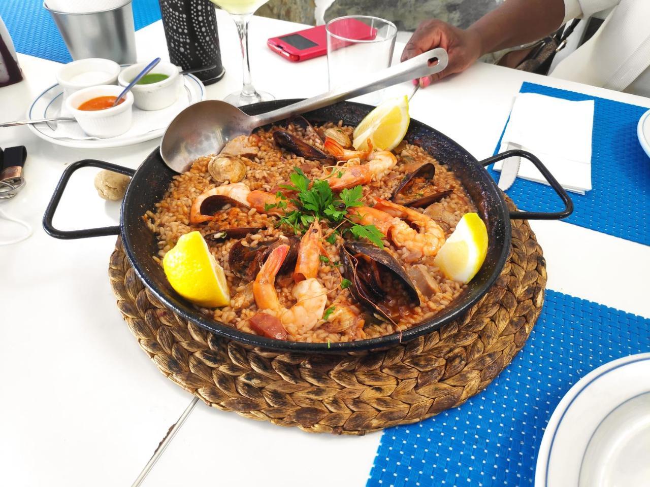 Cozy & Beautiful 1-Bed Apartment 2