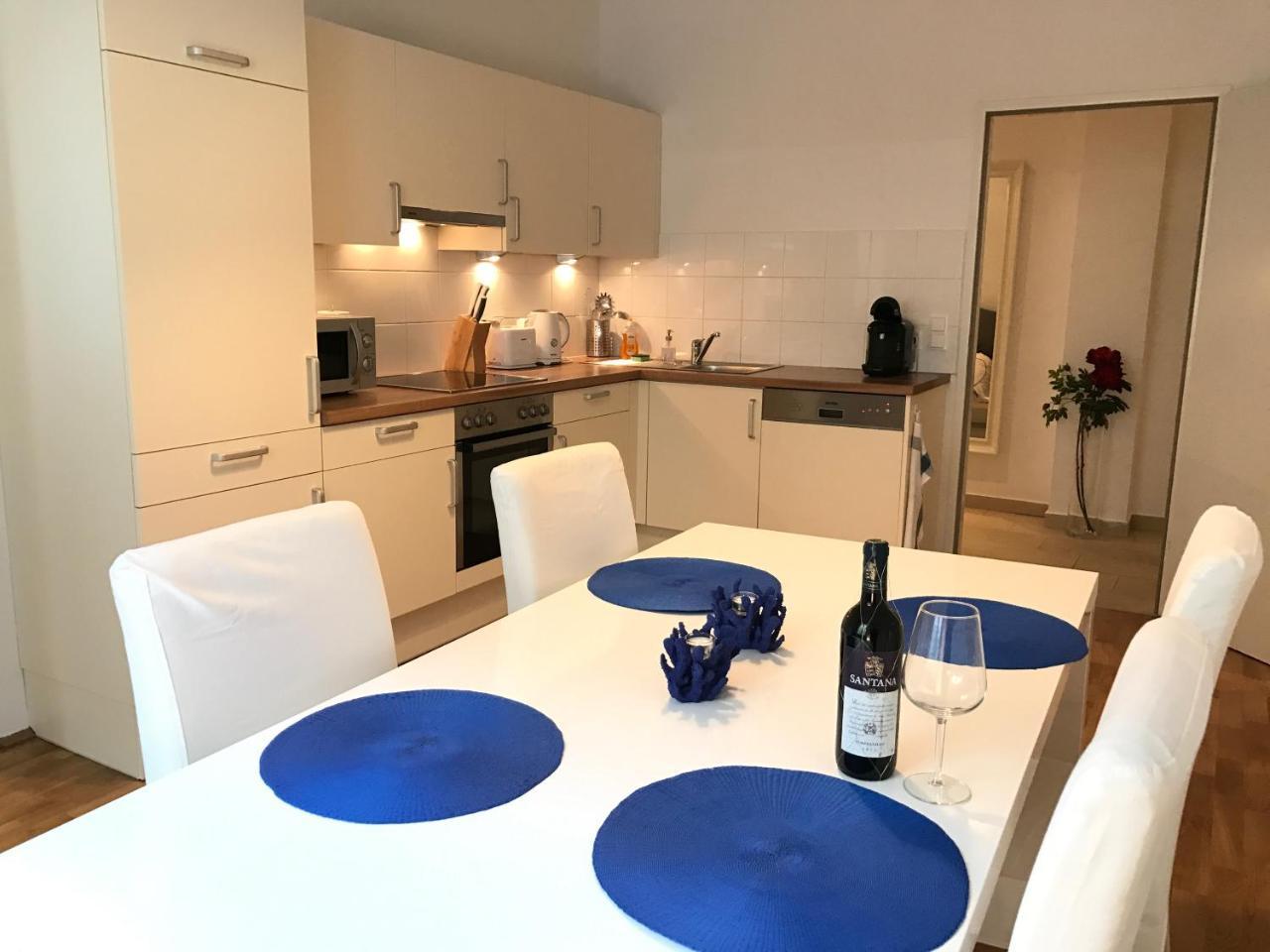 Apartment France | Operastreet