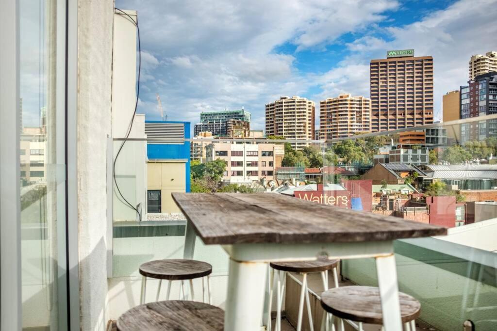 Sunny Studio with Balcony by Sydney Dreams 2