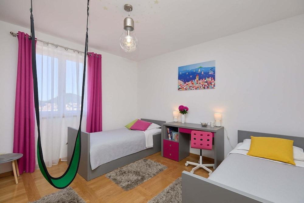 Apartment Harmony - Parking 2