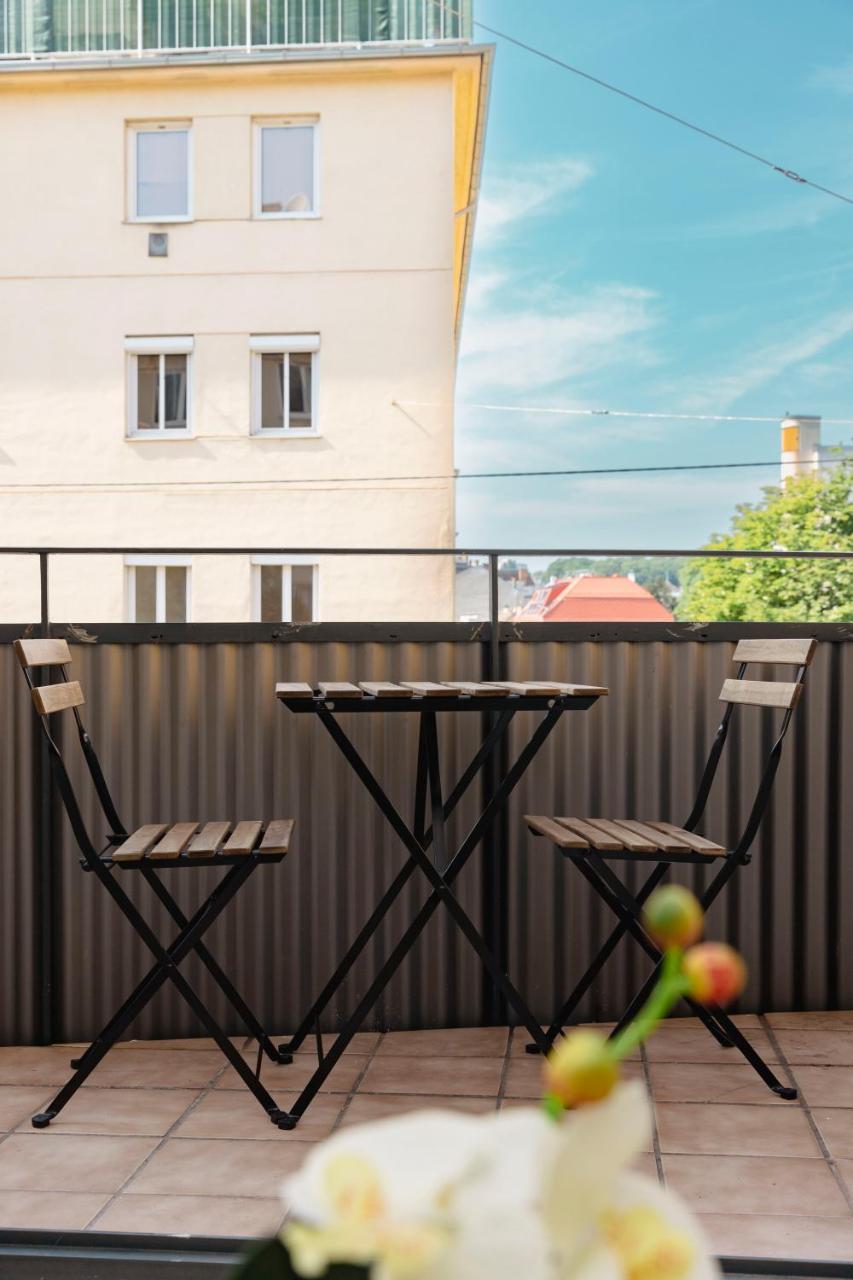 Beautiful 2-Bedroom Apartment Near Schonbrunn 2