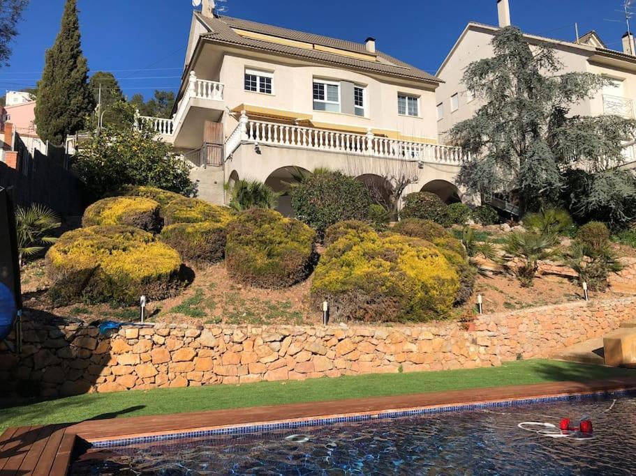 Casa Con Piscina Y Vistas En Vallirana/Barcelona