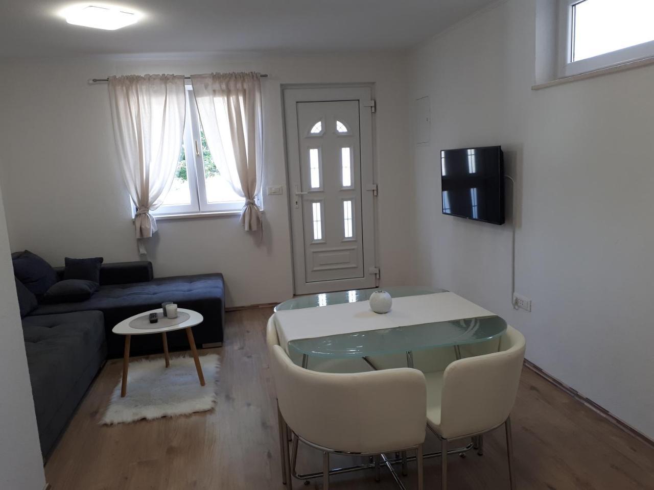 Sweet Apartment Ines 1