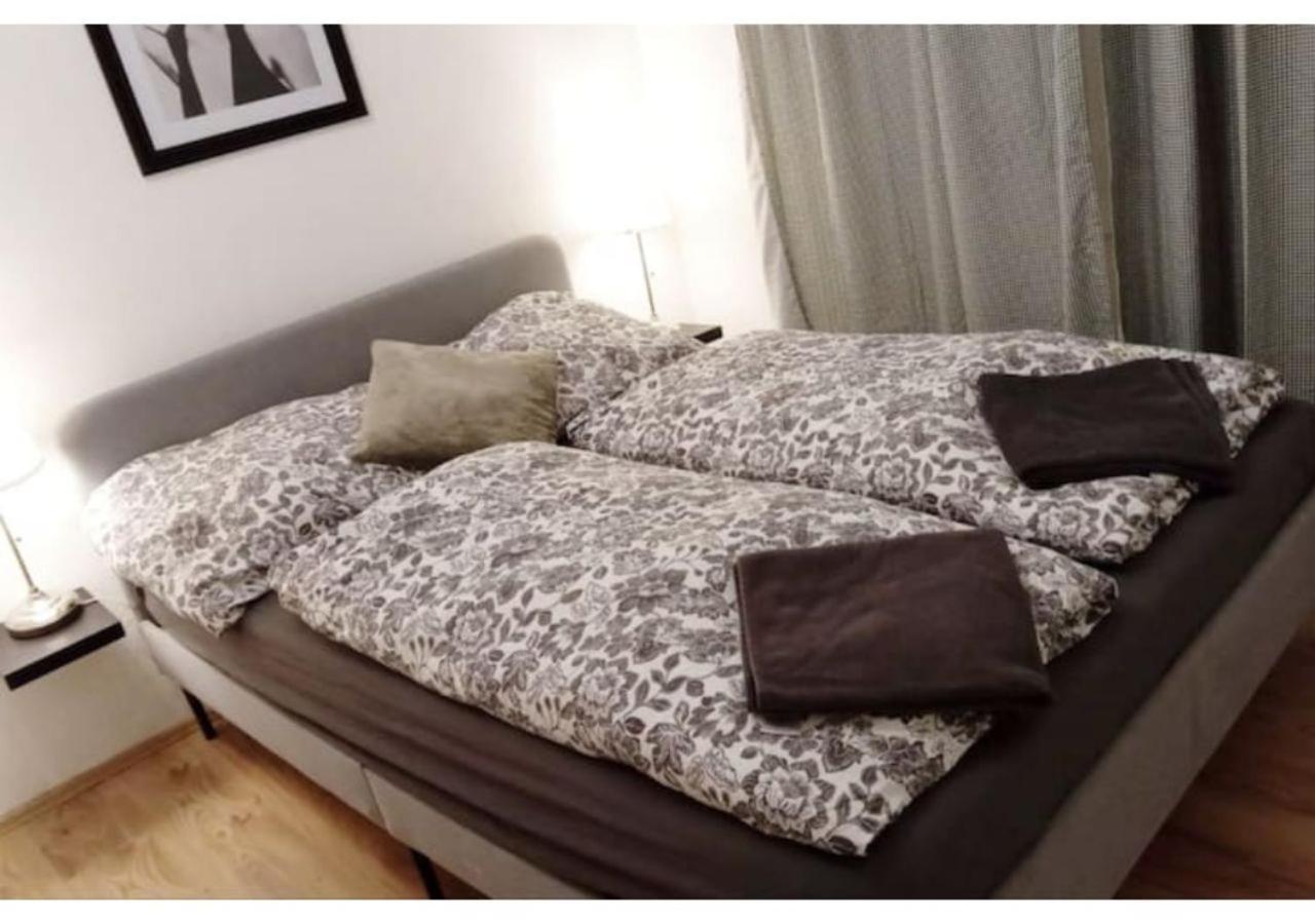 Budget-Friendly 2br Apt with Great Location 1