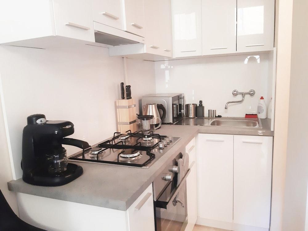 Folk Art Apartment 1