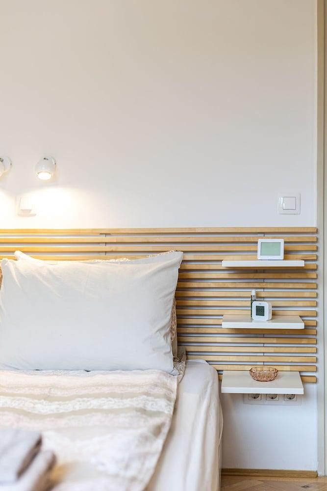 Venus Apartments Gellert Hill