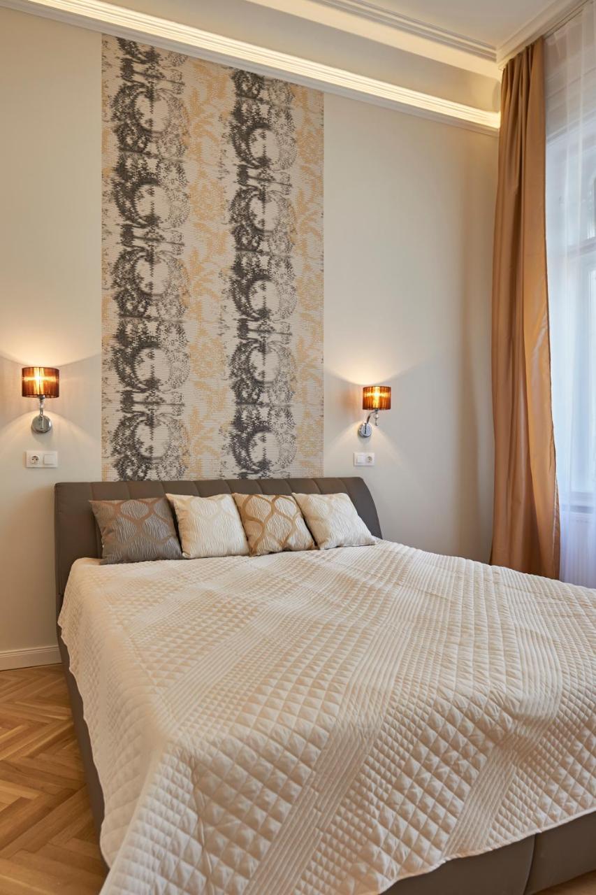 Falk Miksa Apartment 2