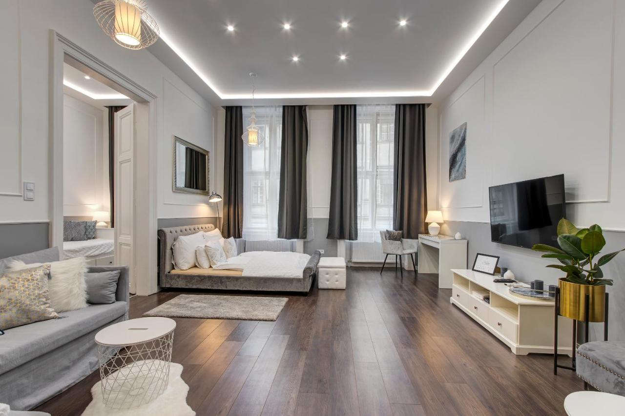 Semmelweis Apartment 1