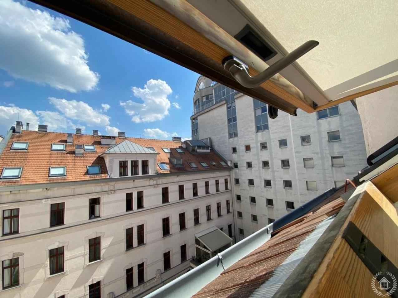 Downtown Vibe Apartments 2