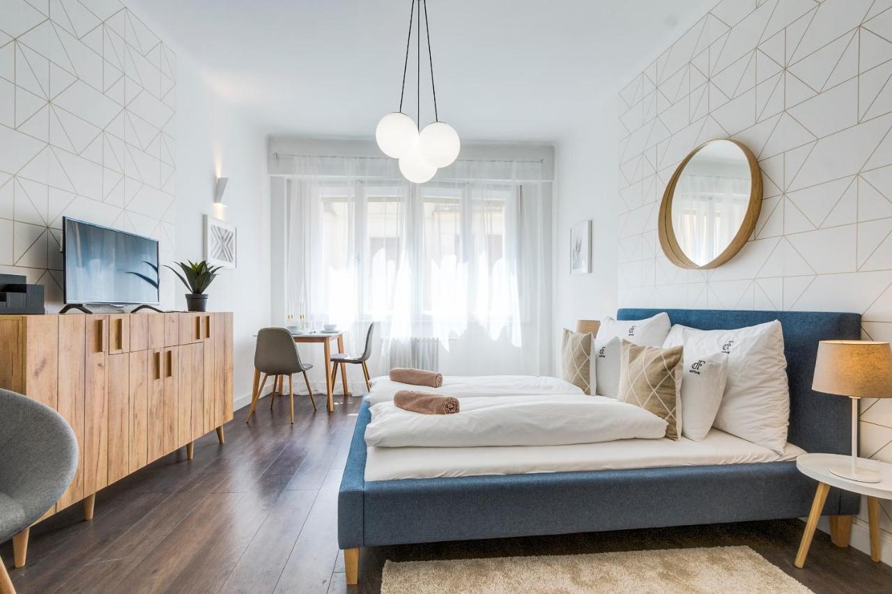 D.Five Harmony Studio at Vaci Street 2