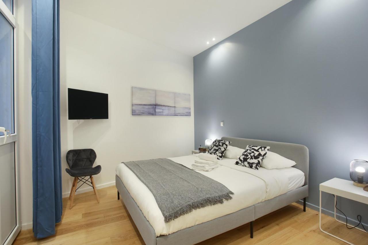 Apartment Gare du Nord , Butte de Montmartre by Studio Prestige 2