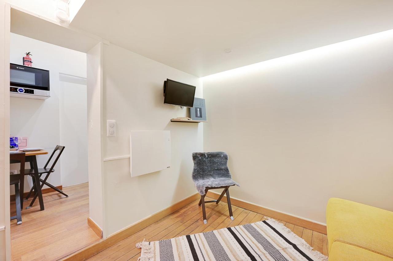 Cozy And Contemporary Studio - Near Arc de Triomphe & Champs Elysees 2