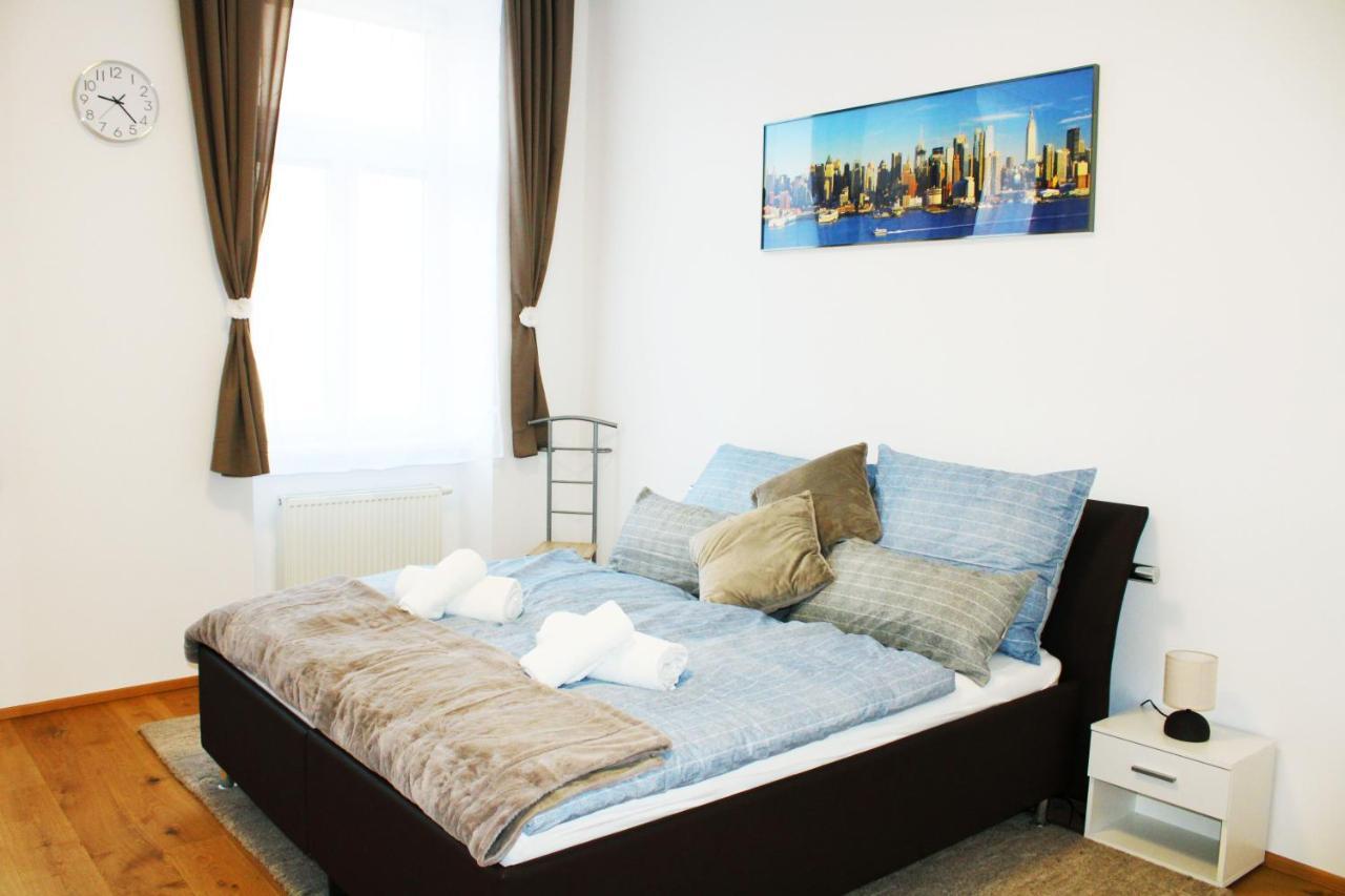 Goldberger Apartment 1020