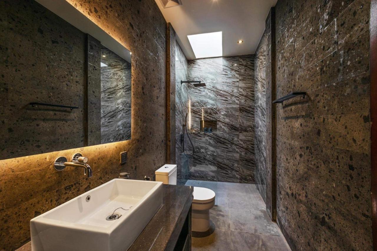 New Modern & Minimalist Villa 1