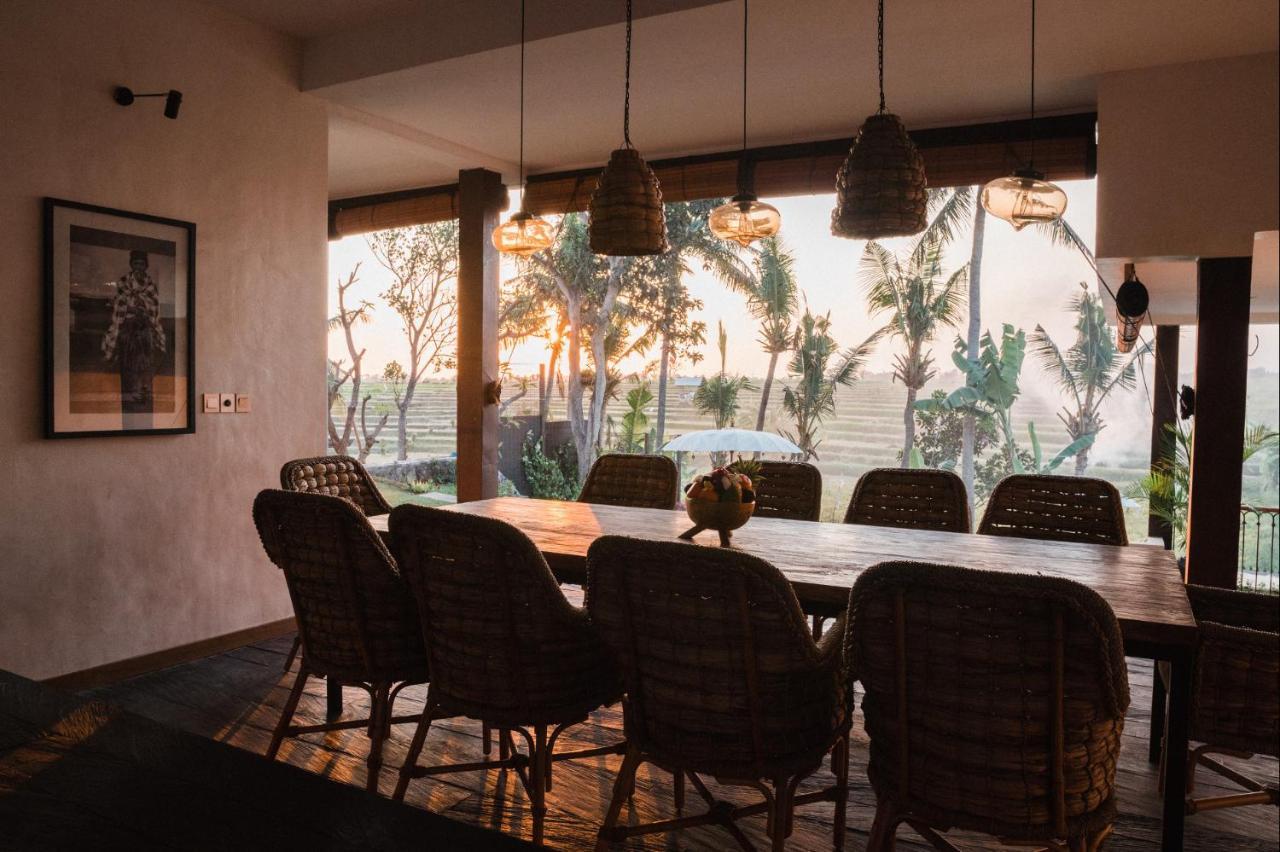 Majestic Private Villa 6 Br Canggu with Staff 1