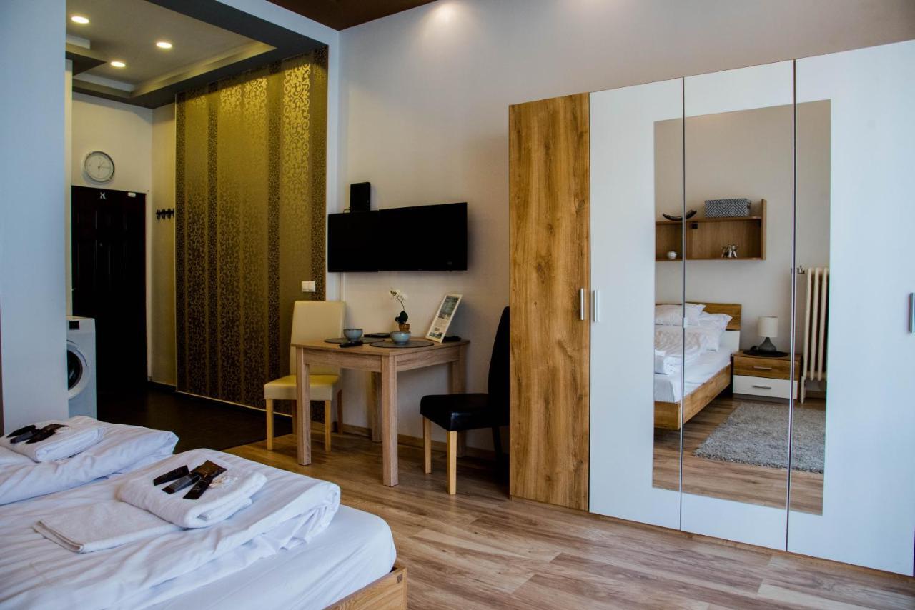 Free Parking Szemere Apartment Lovely Flat at the Parliament 1