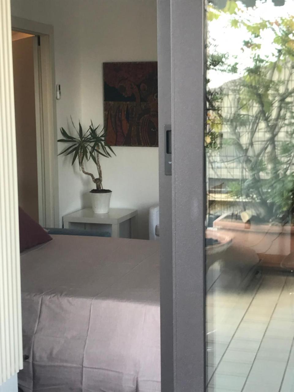 Up To Sky - Appartment with Terrace