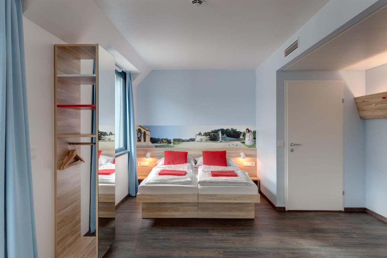 Meininger Hotel Wien Downtown Franz 1