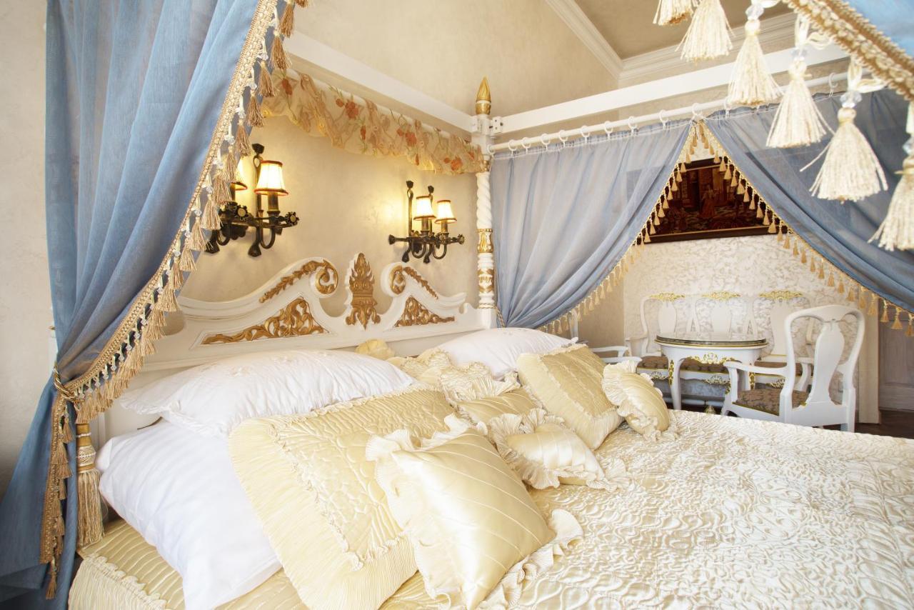 Art Apartments Celakovskeho Sady 2