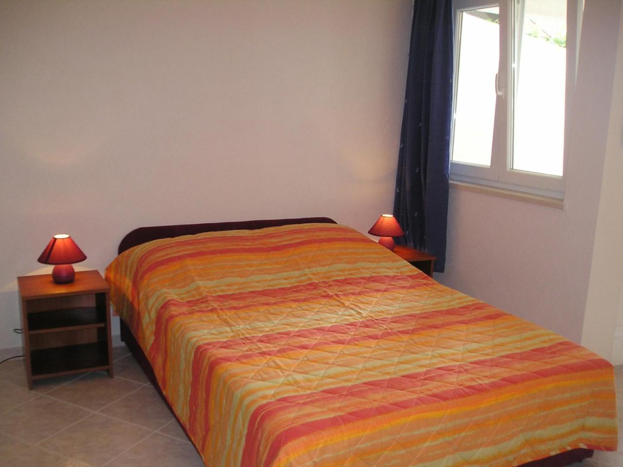 Vanda Seafront Studio 1