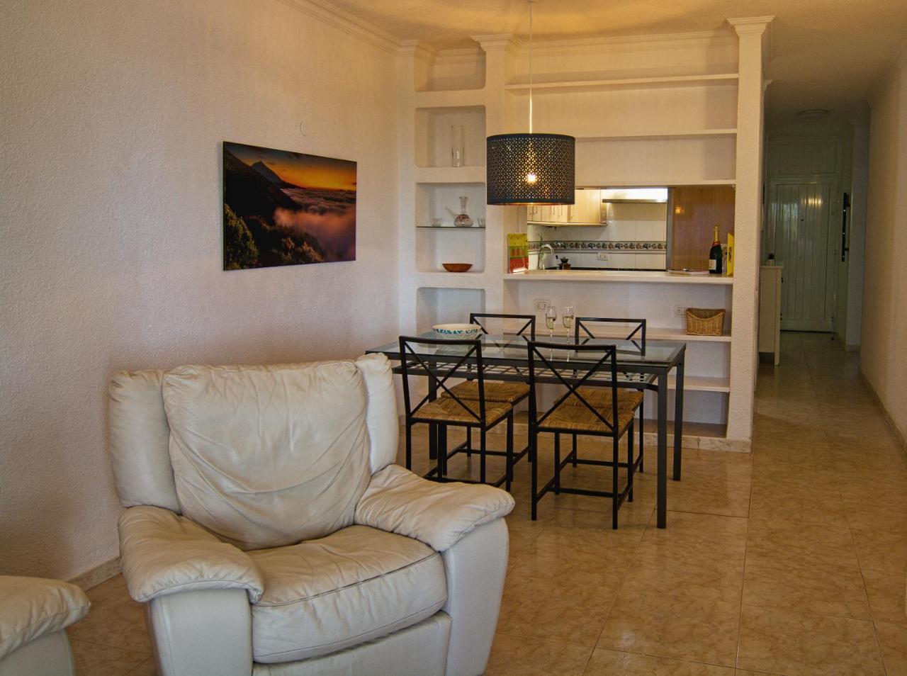 Azahara Apartamento Cerca Playa las Vistas Los Cristianos 2