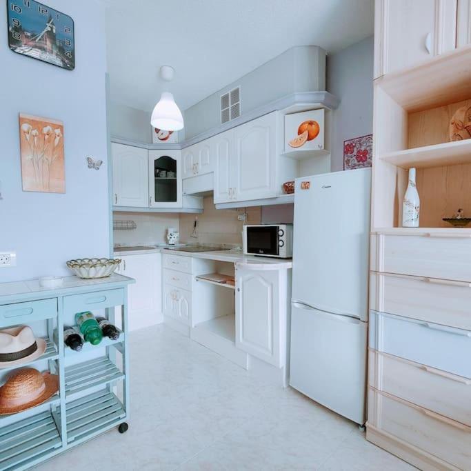 Estudio Colette En Primera Linea de la Playa 1