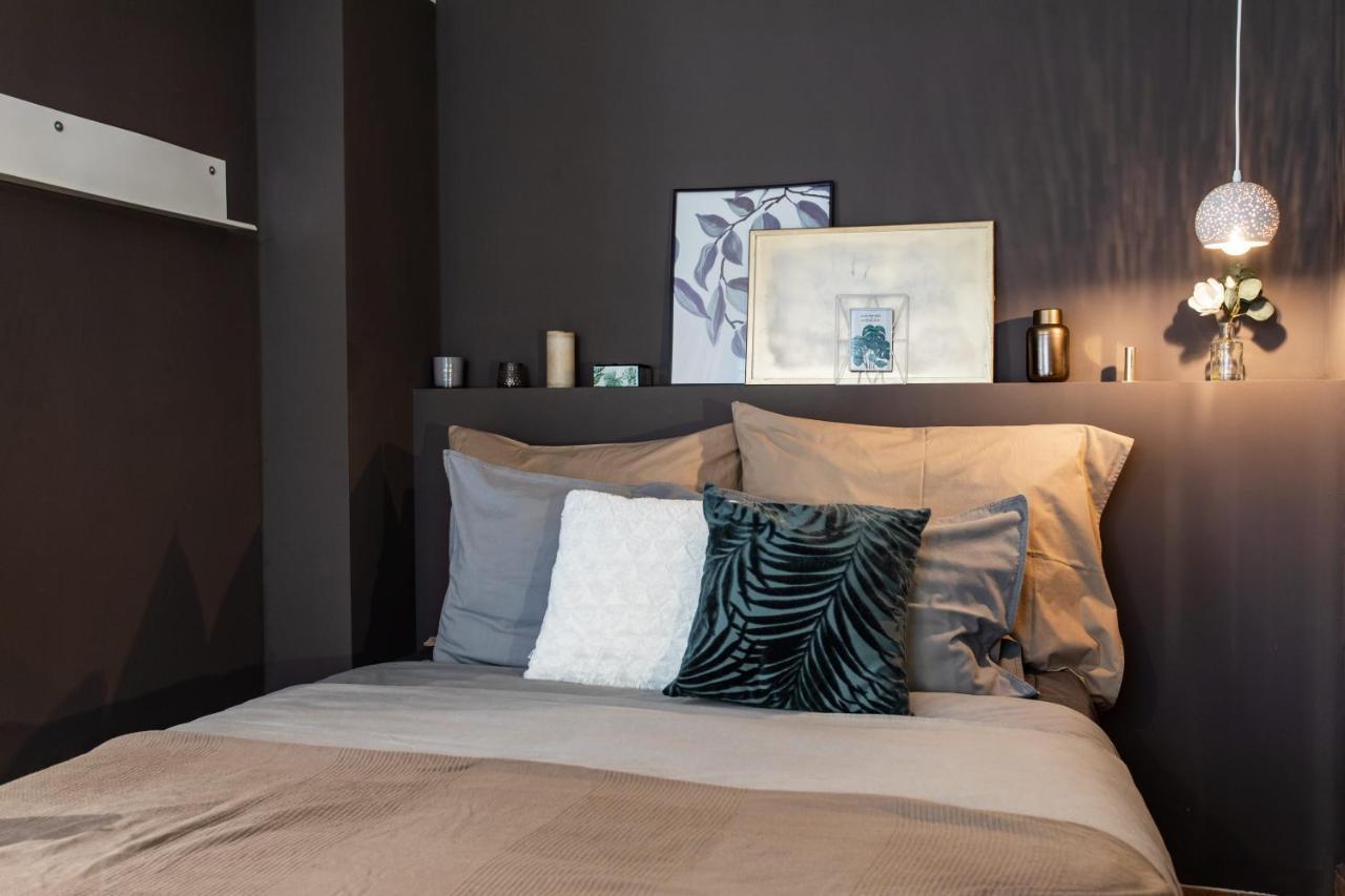 Cozy Modern Studio in Prague's Absolute Center 1