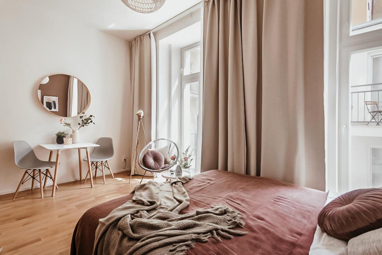 Turnkey I Downtown Studio 1