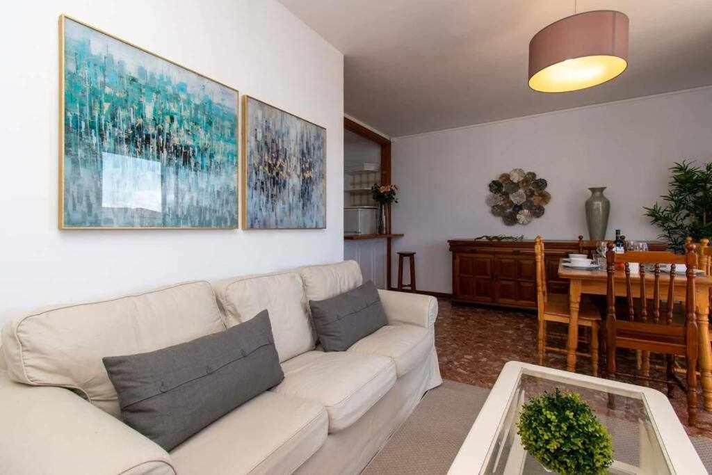 Apartamento Playa las Vistas Free Wifi Playa (Adults Only) 1