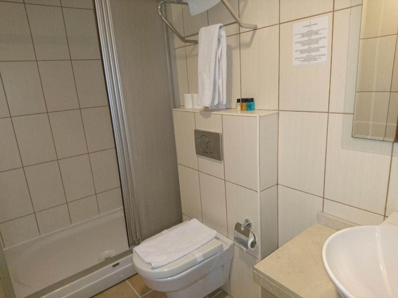 The Corner Park Hotel 1