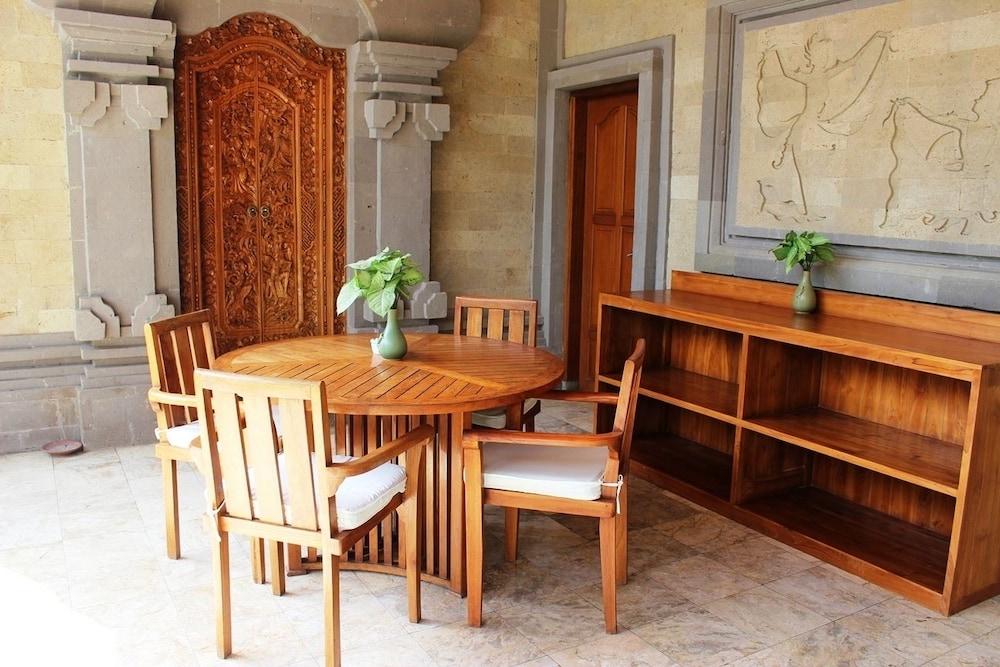 Nefatari Exclusive Villas