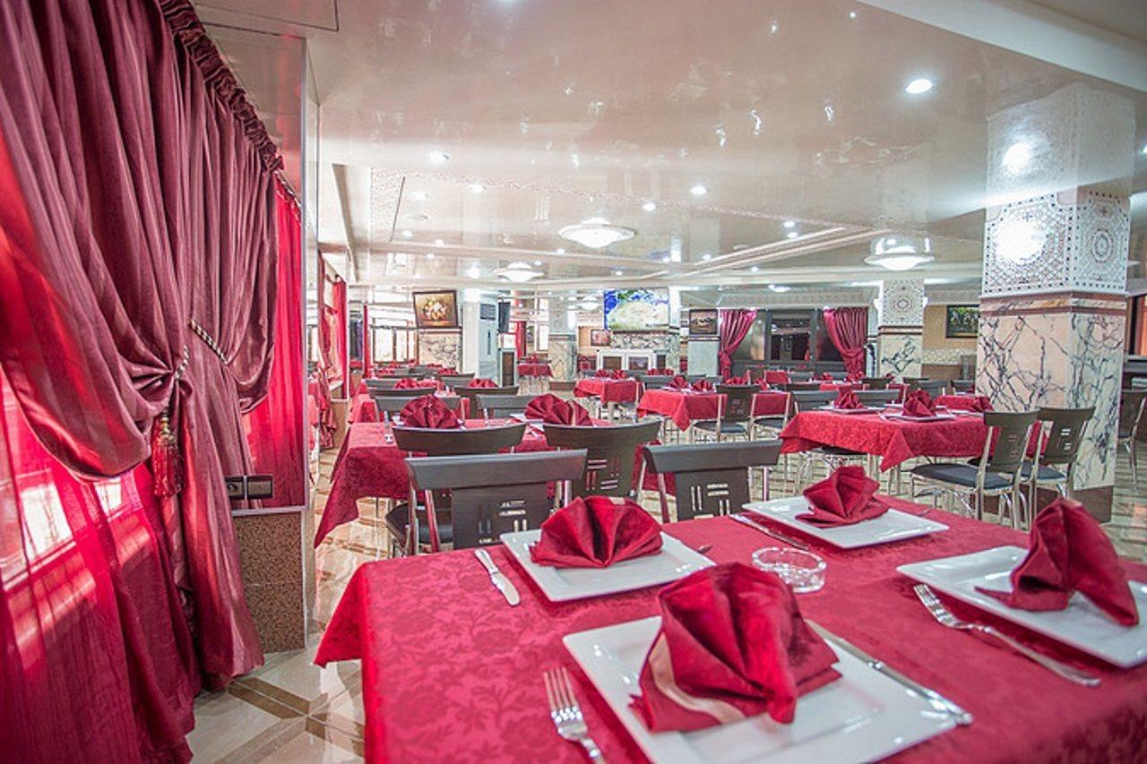 Hotel Les Ambassadeurs 2