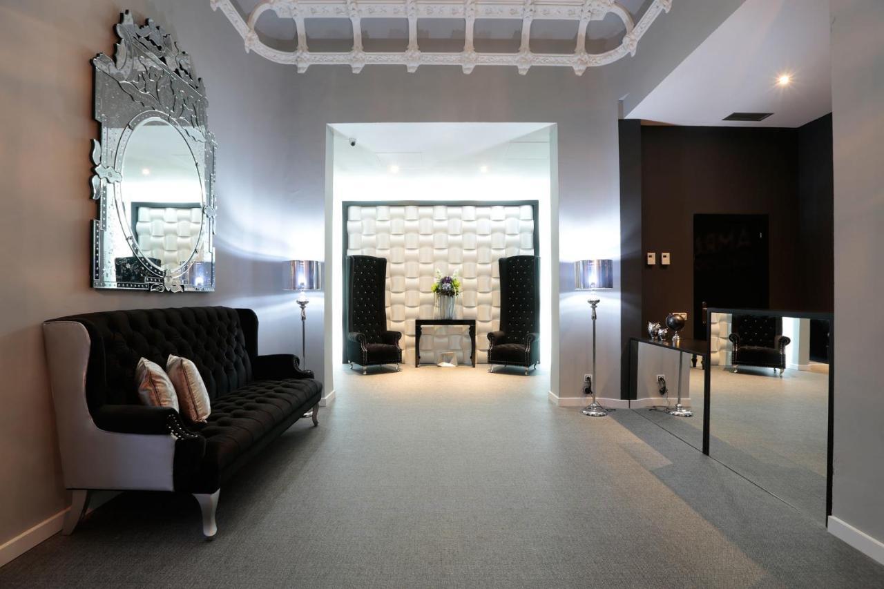 Amra Barcelona Gran Via 1