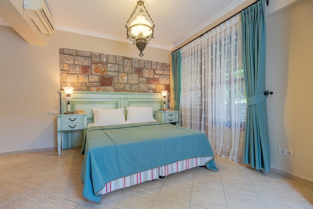 Lunabegonvil Tas Evler 2