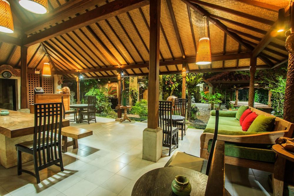 Griya Kcb Villa Ubud 2