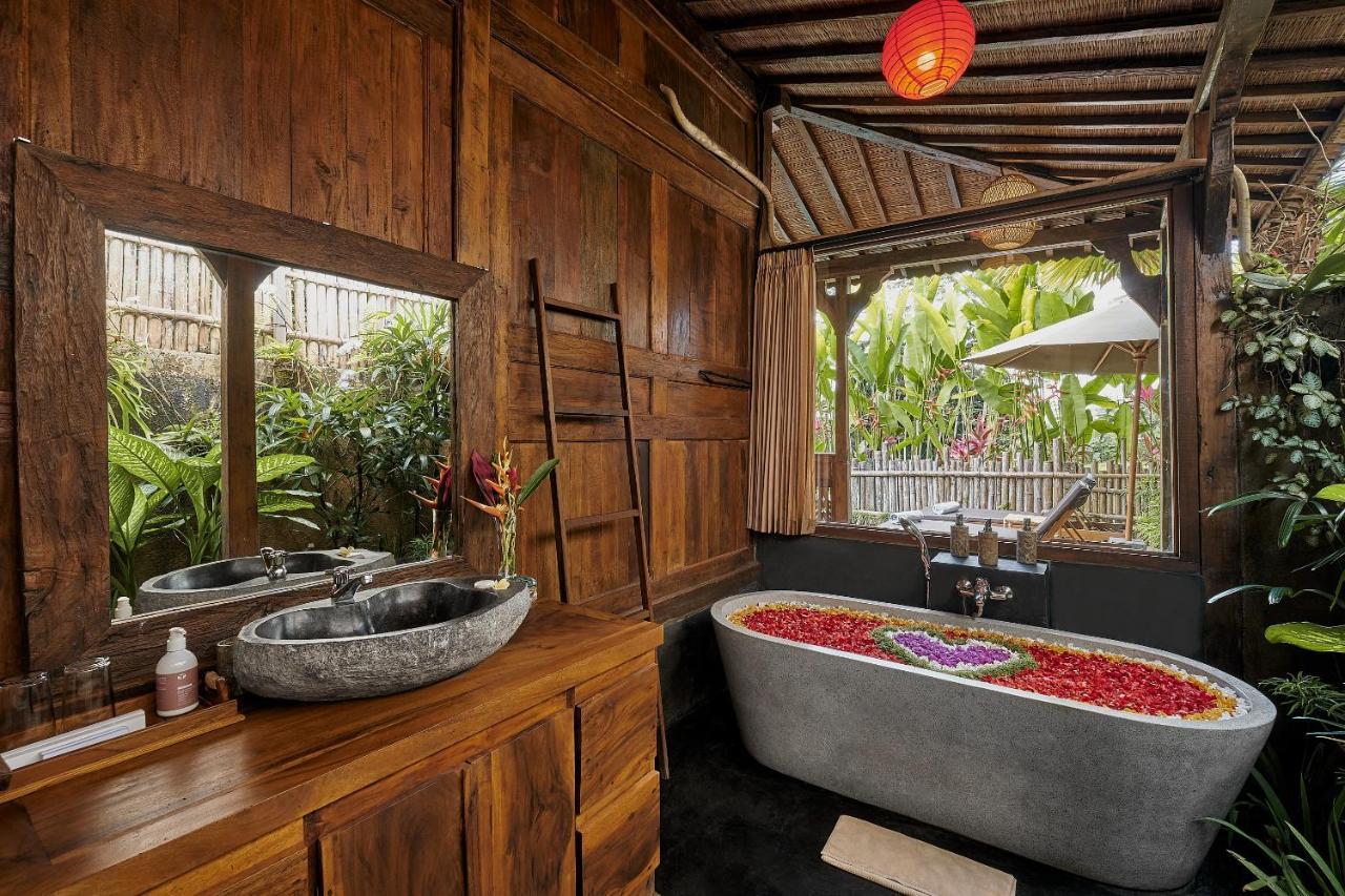 Kawan Antique Ubud Villa 2