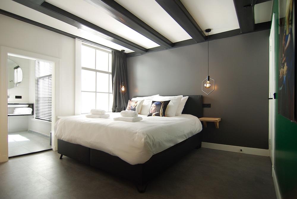 Joz, Historic Suites in Centre of Amsterdam (Adults only)