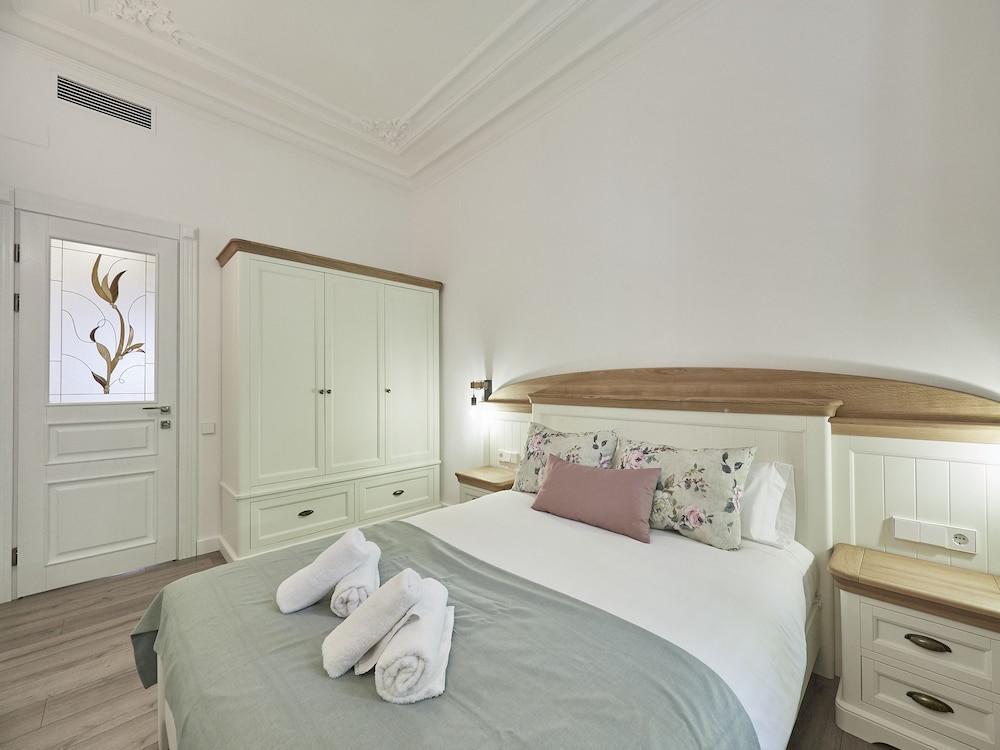 Barcelonaforrent the New Central Apartment 2