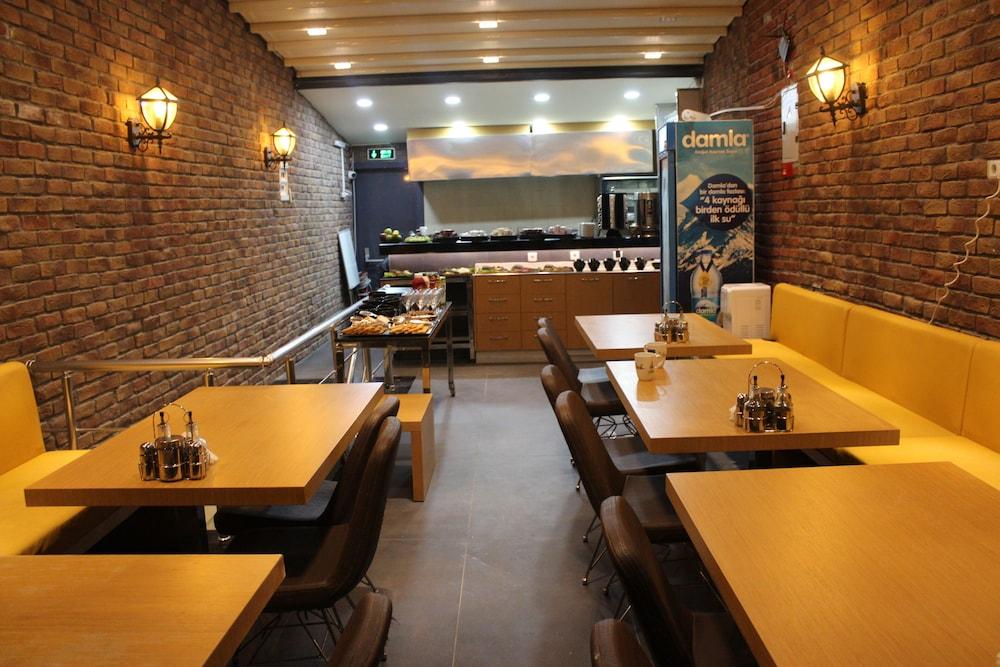 Istanbul Terrace Hotel