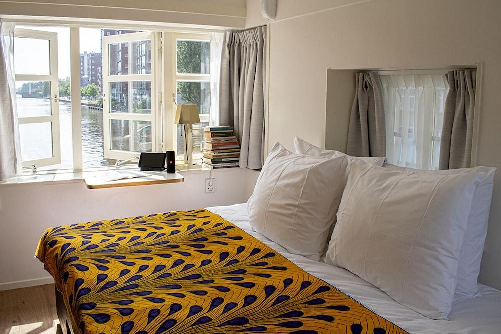 Sweets - Van Hallbrug 2