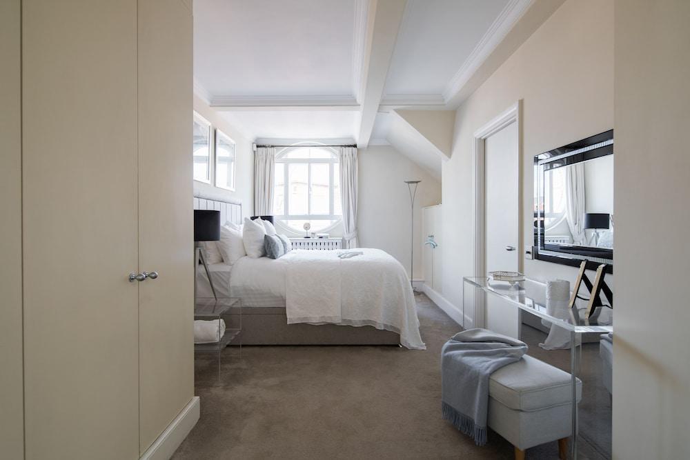 Park Street Mayfair 2