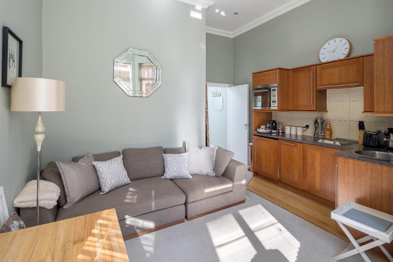 1 Minute From Sloane Square Homm Walkable To Harrods And Kings Road