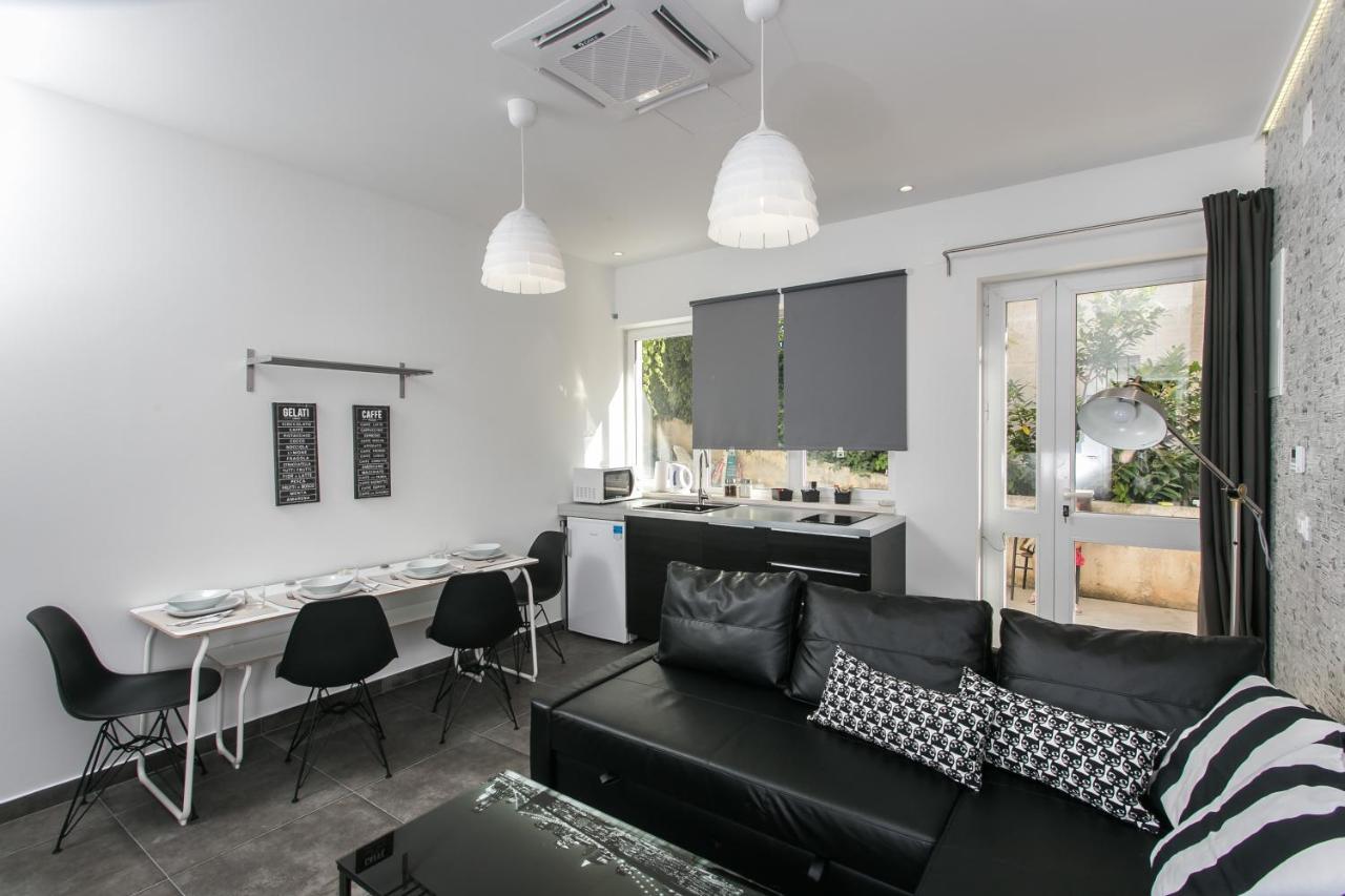 Apartment Avangarde 1